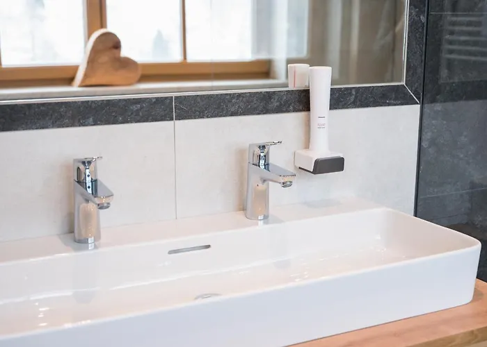 Weningeralm אוברטאורן